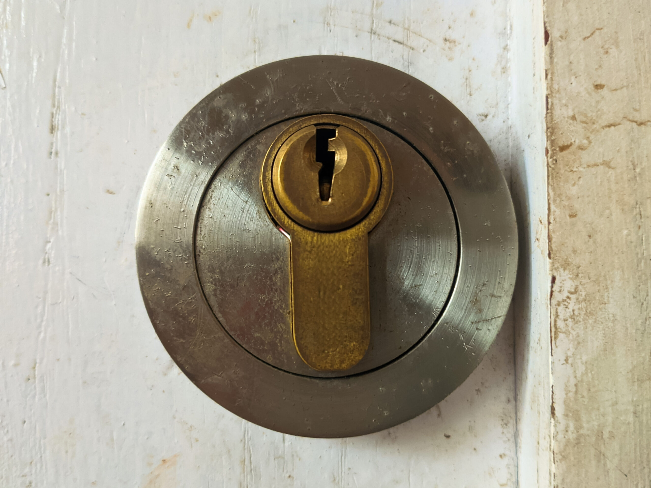 Deadbolt Lock