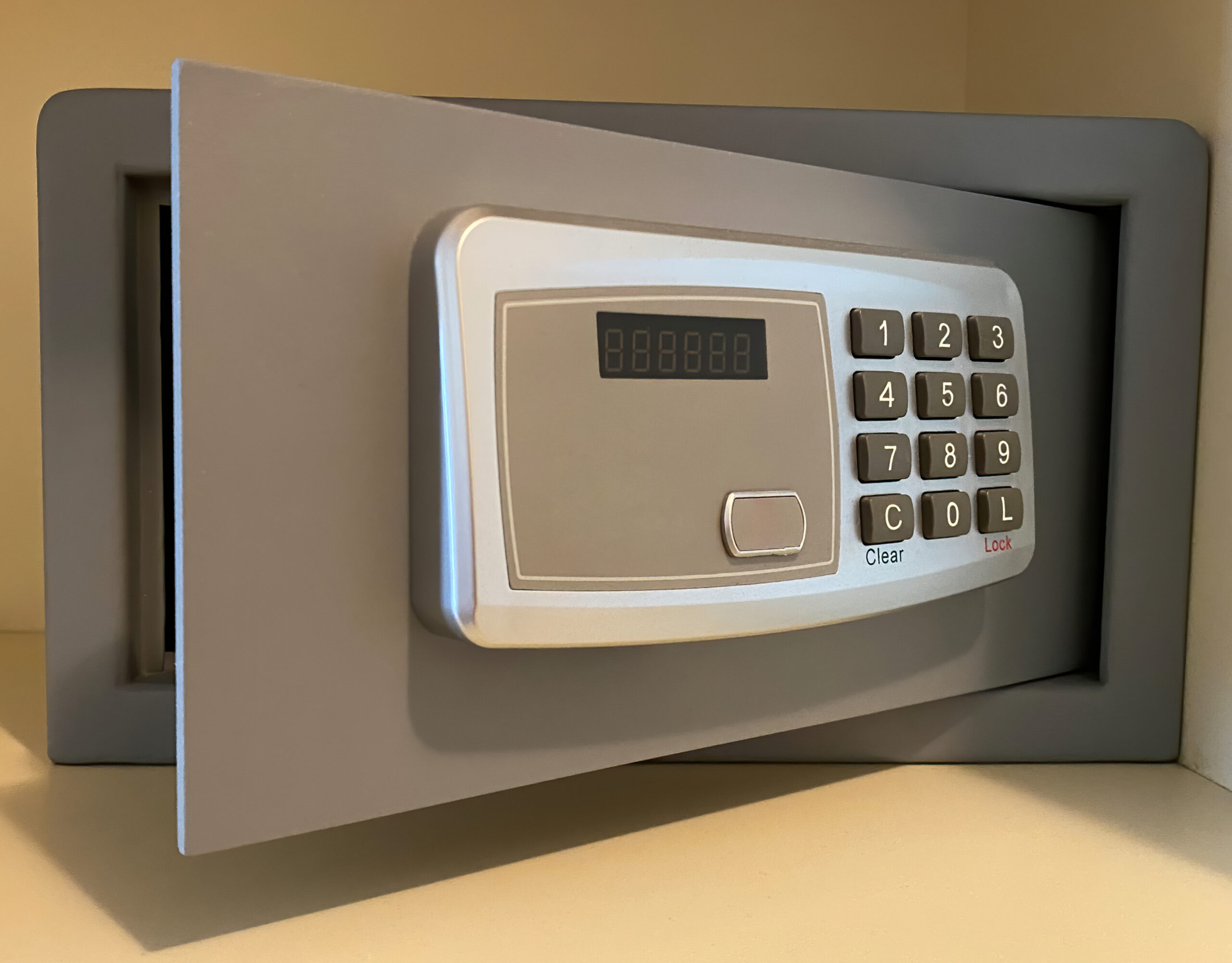 Unlocked Safe with Keypad